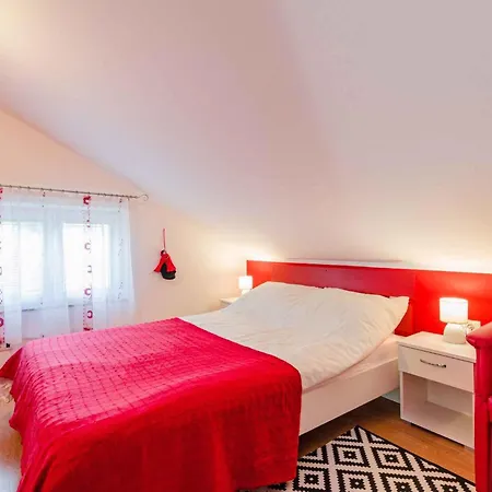 In 39518 Case de vacanță Bribir (Primorje-Gorski Kotar)