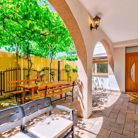 In 39518 布里比尔