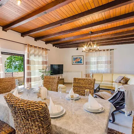 度假居 In 39518 *